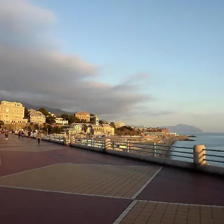 Ferienwohnung Fur 4 Personen Ca 75 M In Genua, Italienische Riviera Italienische Westkuste Gênes